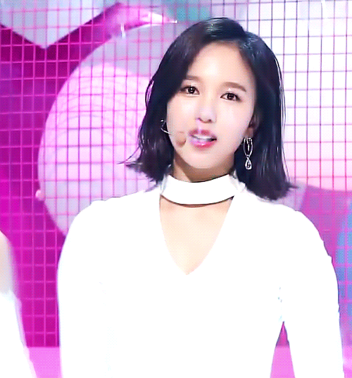 트와이스에서 분위기+비주얼 최고존엄 멤버.gif | 인스티즈
