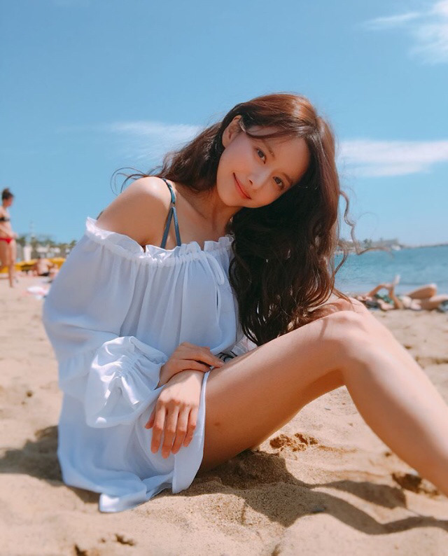 물놀이를 즐기는 한보름.jpg | 인스티즈