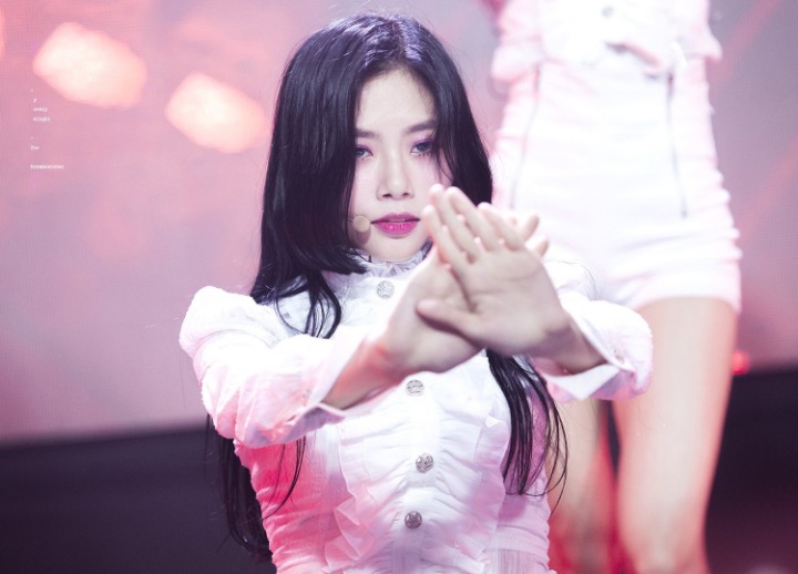 얼굴에 우아함 귀여움 섹시함 다있음 | 인스티즈