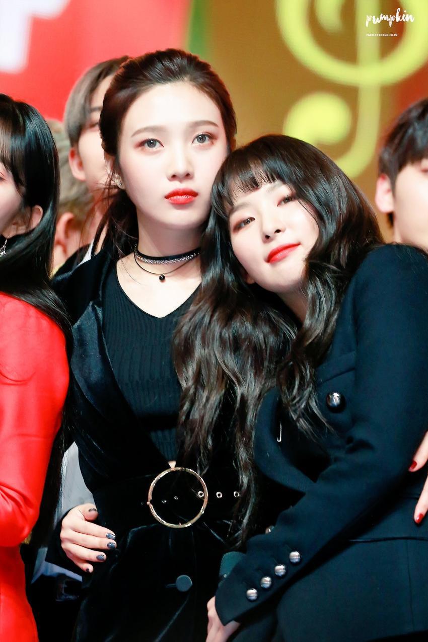 연말 시상식에서 미모 쩔었던 조이.jpg | 인스티즈